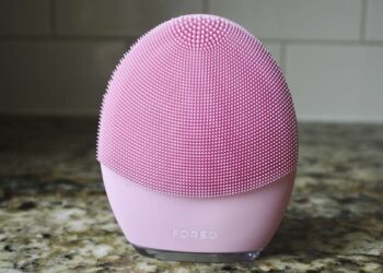 Celebrity-Loved Skincare Devices