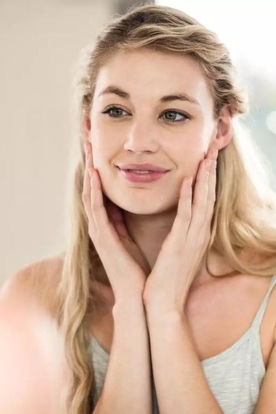 Moisturize Your Skin In A.M & P.M